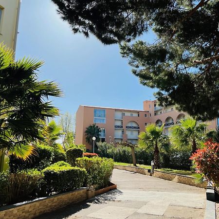 T2 ,4 Couchages ,Climatise ,Terrace ,En Face D'Aqualand ,Plage Rochelongue Agde Extérieur photo