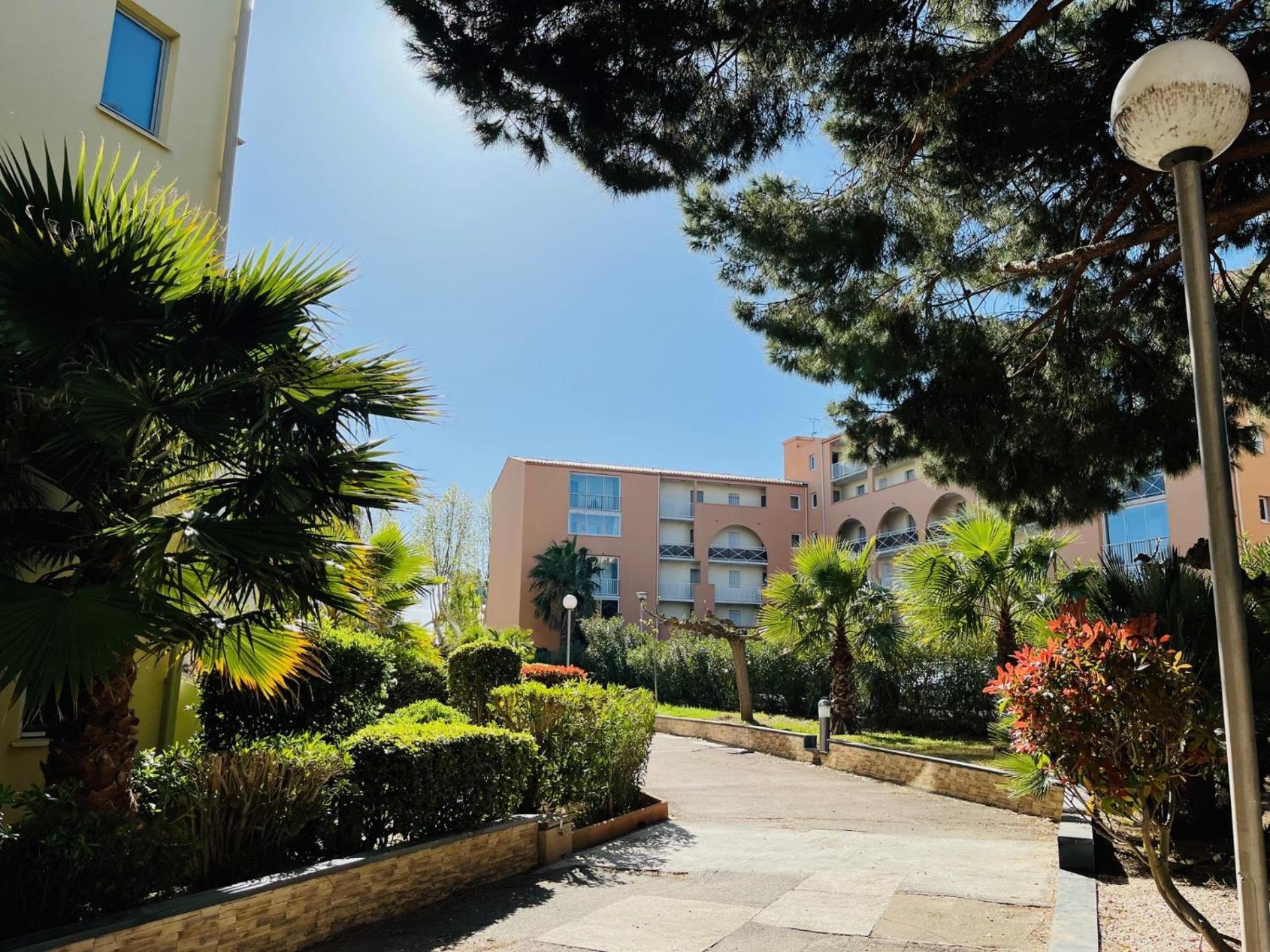 T2 ,4 Couchages ,Climatise ,Terrace ,En Face D'Aqualand ,Plage Rochelongue Agde Extérieur photo