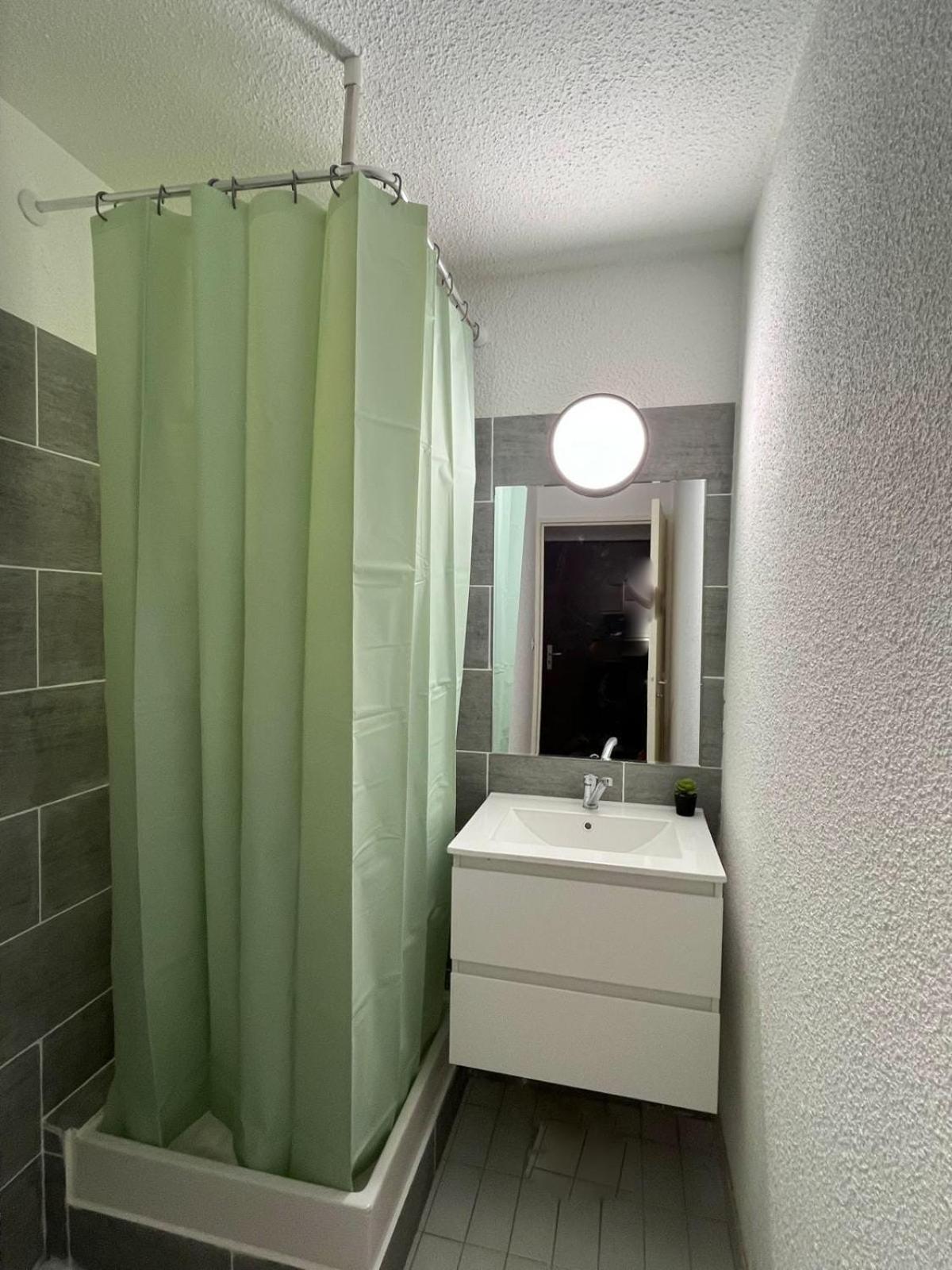 T2 ,4 Couchages ,Climatise ,Terrace ,En Face D'Aqualand ,Plage Rochelongue Agde Extérieur photo